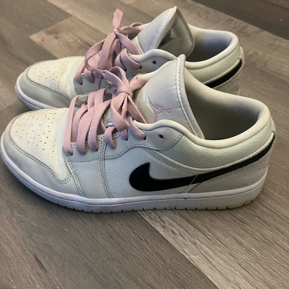 Women’s Nike Air Jordan 1 Low